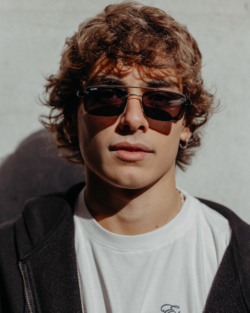 Ethan con Clip